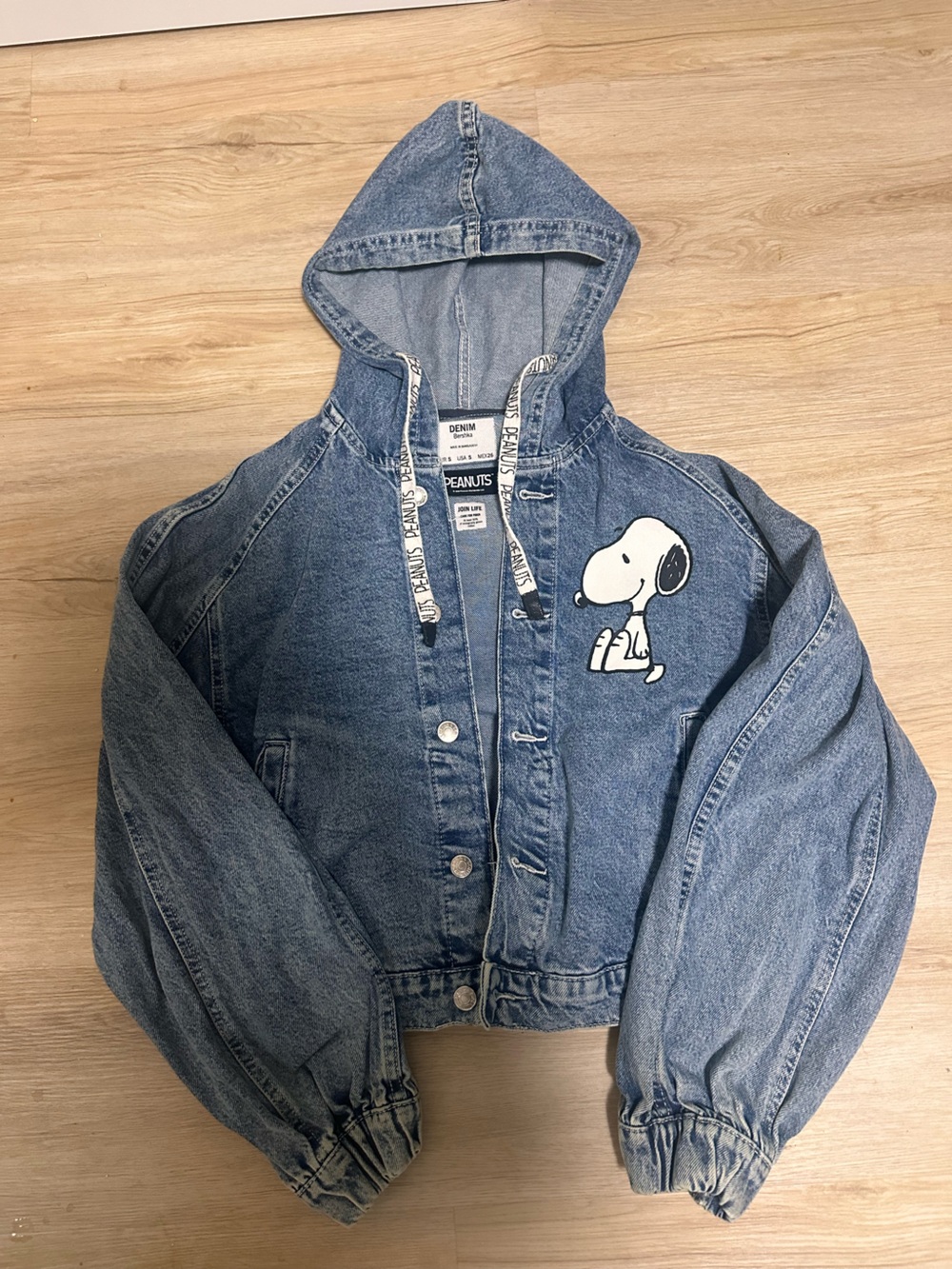 Bershka Peanuts Snoopy graphic Denim Jacket